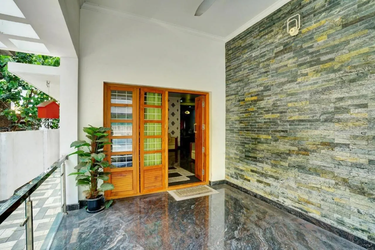 Hotel Collection O 81026 Suqoon Premium Stays Kochi